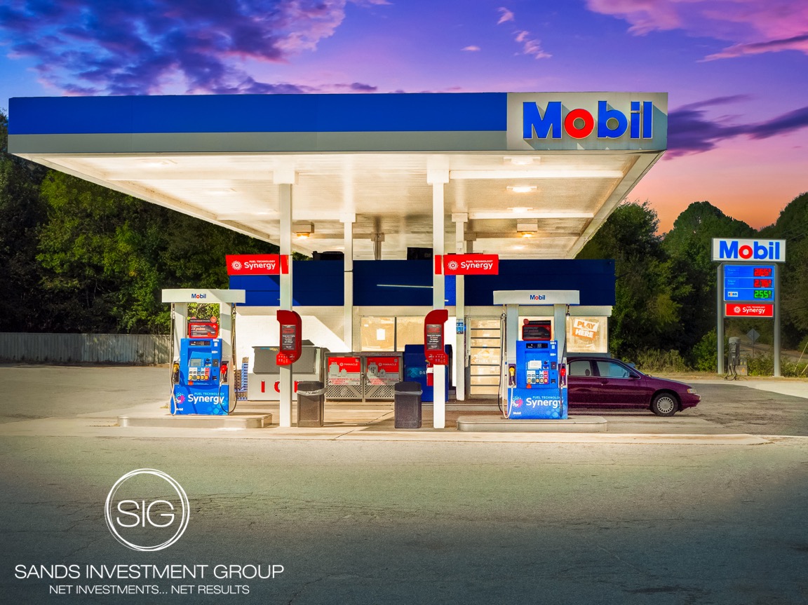 Mobil Gas Station Absolute NNN Lease Convenience Store