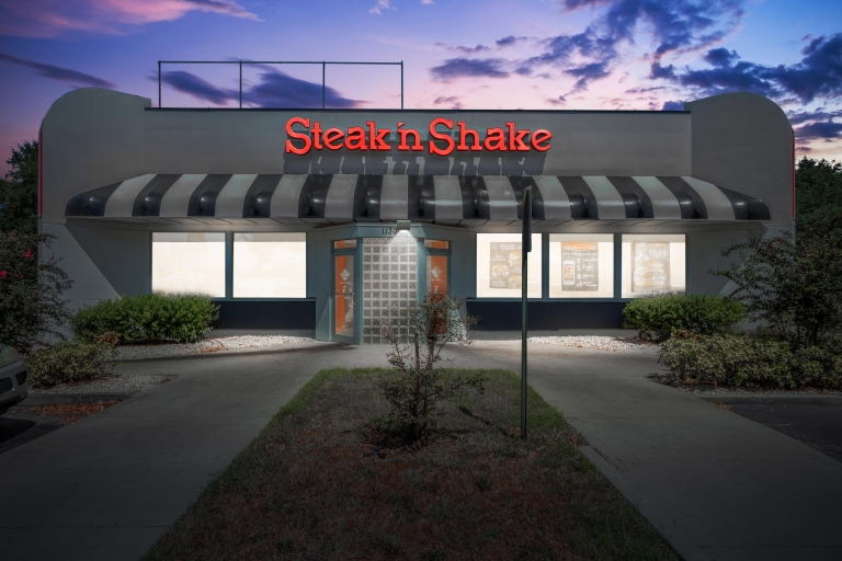 SIG Handles Steak ’n Shake For Sale in FL