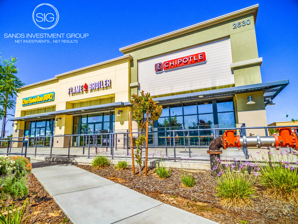 Mount Vernon Retail Center | Bakersfield, CA