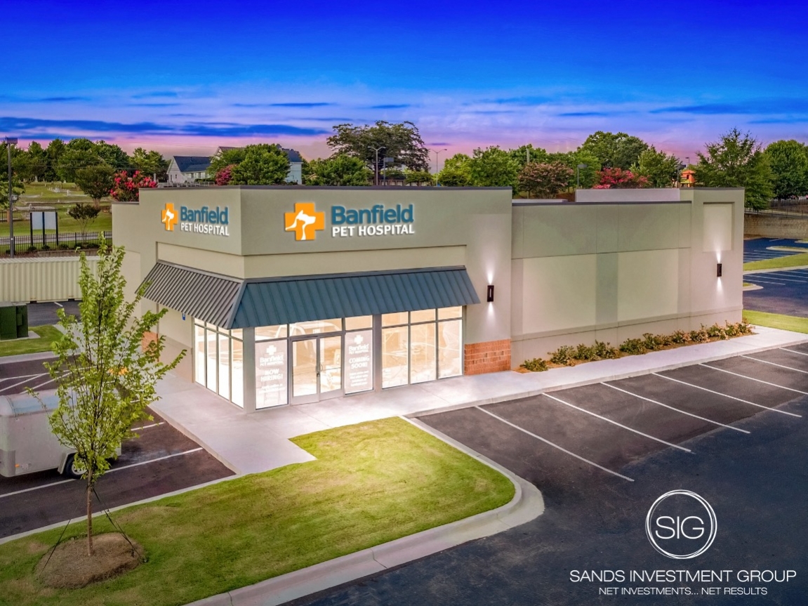 Banfield hospitals store