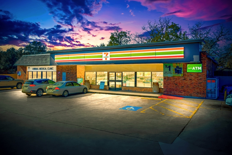 SIG Handles 7-Eleven Store For Sale Transaction in Dallas, TX