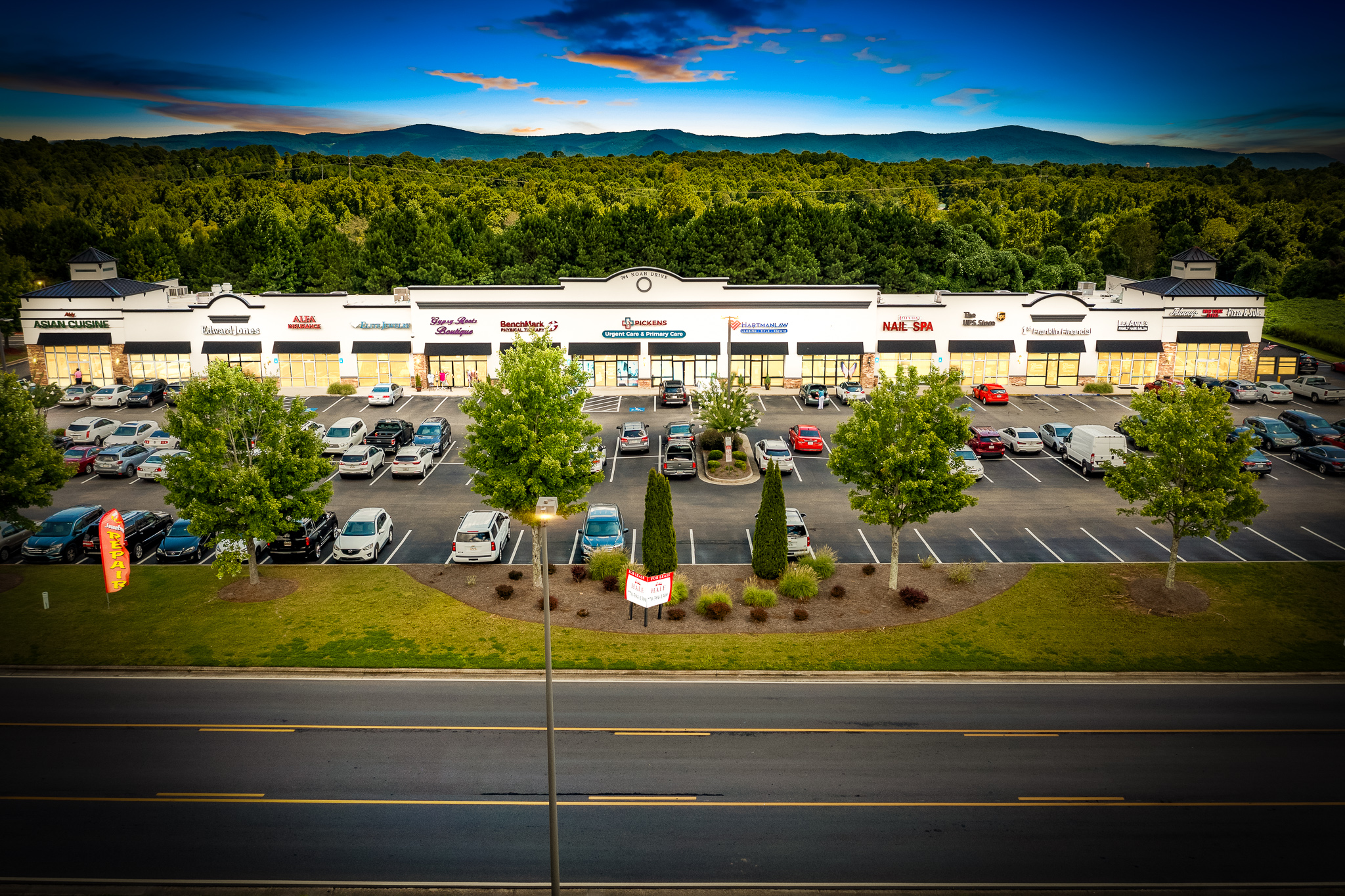 Seller | Jasper Mountain Highlands Shopping Center's testimonial