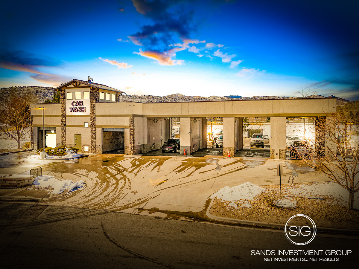 Touch-Free Car Wash in Littleton, CO