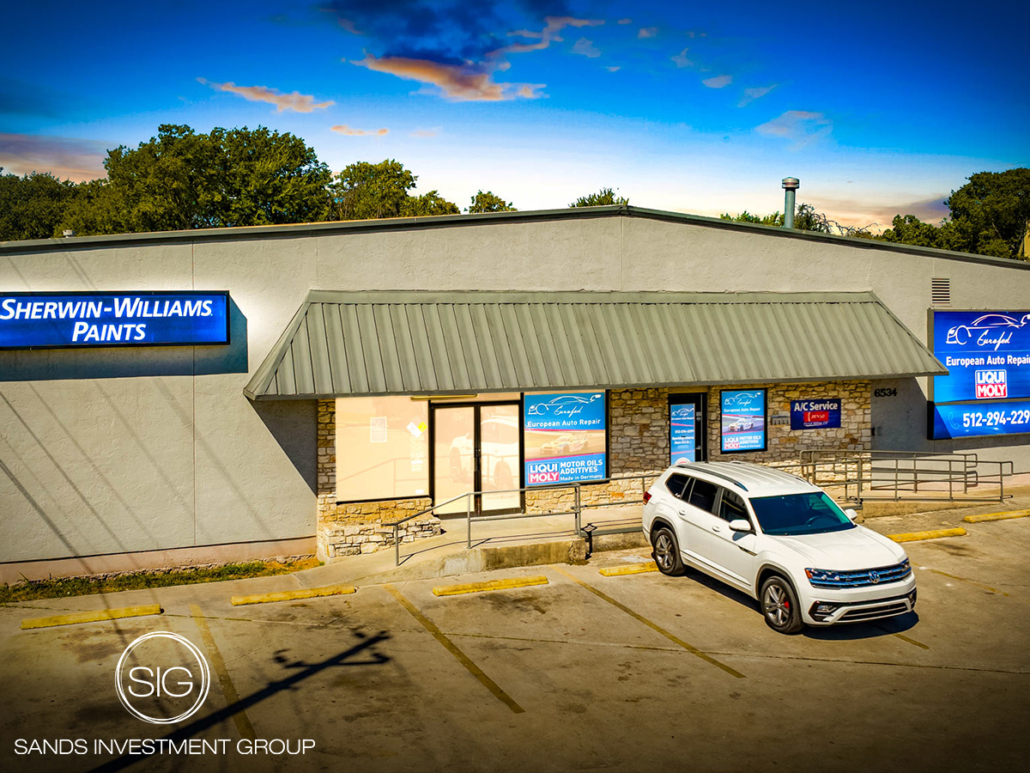 2 Tenant Retail Center | Austin, TX