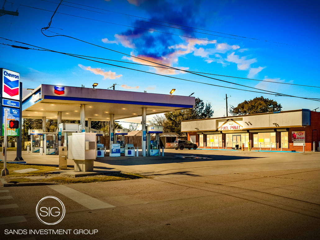 Fuel Point – Chevron | Groves, TX